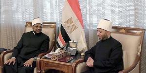 وزير الأوقاف يستقبل أمين عام مجمع البحوث الإسلامية لبحث التعاون المشترك - المدينة برس