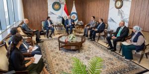 وزير البترول يبحث مع رئيس دانة غاز خطط التوسع في الاستثمارات وزيادة الإنتاج من حقول الدلتا - المدينة برس