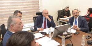 نقل النواب تناقش ملفات الطرق في قنا والبحر الأحمر - المدينة برس