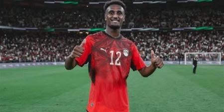 بعد غيابه عن المشاركة، تصرف مفاجئ من هيثم حسن بعد تأهل مصر للدور الـ32 - المدينة برس