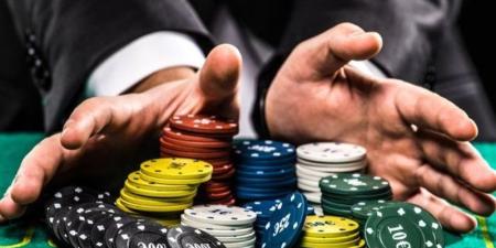 منها أكل أموال الناس بالباطل، الإفتاء تكشف الحكمة من تحريم القمار - المدينة برس