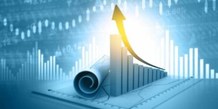 أخبار الاقتصاد اليوم: تراجع سعر صرف الدولار مقابل الجنيه، واستقرار الذهب، 83 مليار جنيه خسائر للبورصة خلال التعاملات اليوم - المدينة برس