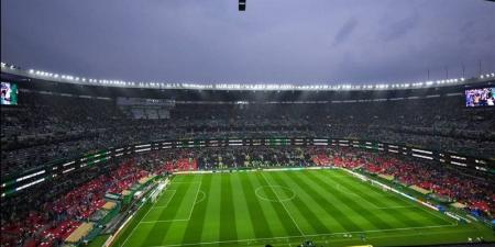 لحظة إخلاء ملعب مباراة الإكوادور والمكسيك في كأس العالم 2026 بسبب الصواعق (صور) - المدينة برس