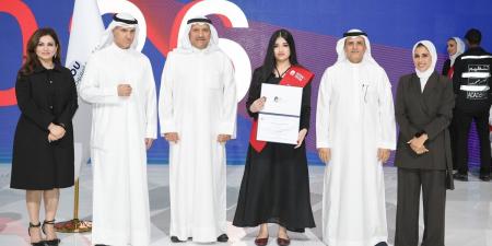 «العربية المفتوحة» تحتفل بتكريم 218 طالباً متفوقاً - بوابة المدينة برس