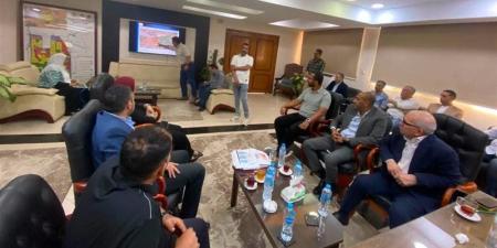 نائب رئيس هيئة المجتمعات العمرانية يتابع مشروعات المرافق بمدينة الشروق - المدينة برس