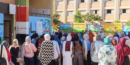الموبايل والسماعات ممنوعة، إجراءات مشددة بلجان الثانوية العامة بالغربية قبل امتحان الإنجليزي (فيديو) - المدينة برس