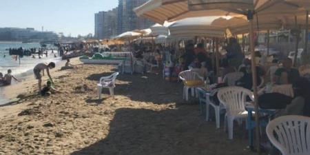 محافظة الإسكندرية تمنع نزول المصطافين لشواطئ العجمي - المدينة برس