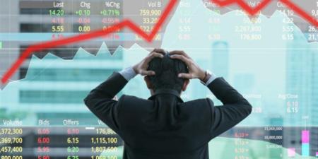 بعد الهجمات الأمريكية على إيران.. النفط يقود موجة التقلبات في الأسواق العالمية.. وتأرجح أسعار الذهب مع ارتفاع الدولار - المدينة برس