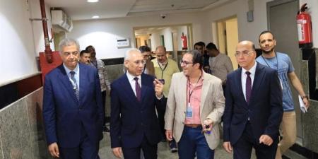 رئيس جامعة المنيا يفتتح السكن الفندقي للأطباء بالمجمع الطبي الجامعي - المدينة برس