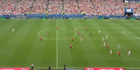 دقيقة حداد على لاعب جنوب أفريقيا قبل انطلاق مباراة إنجلترا والنرويج في كأس العالم (فيديو) - المدينة برس