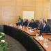 وزير الكهرباء يبحث خطط الاستفادة من الدراسات العلمية لدعم وتقوية الشبكة - المدينة برس