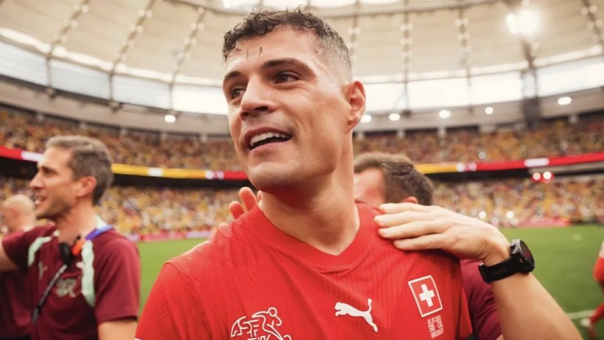تشاكا يعود لقيادة منتخب سويسرا في المباريات المقبلة