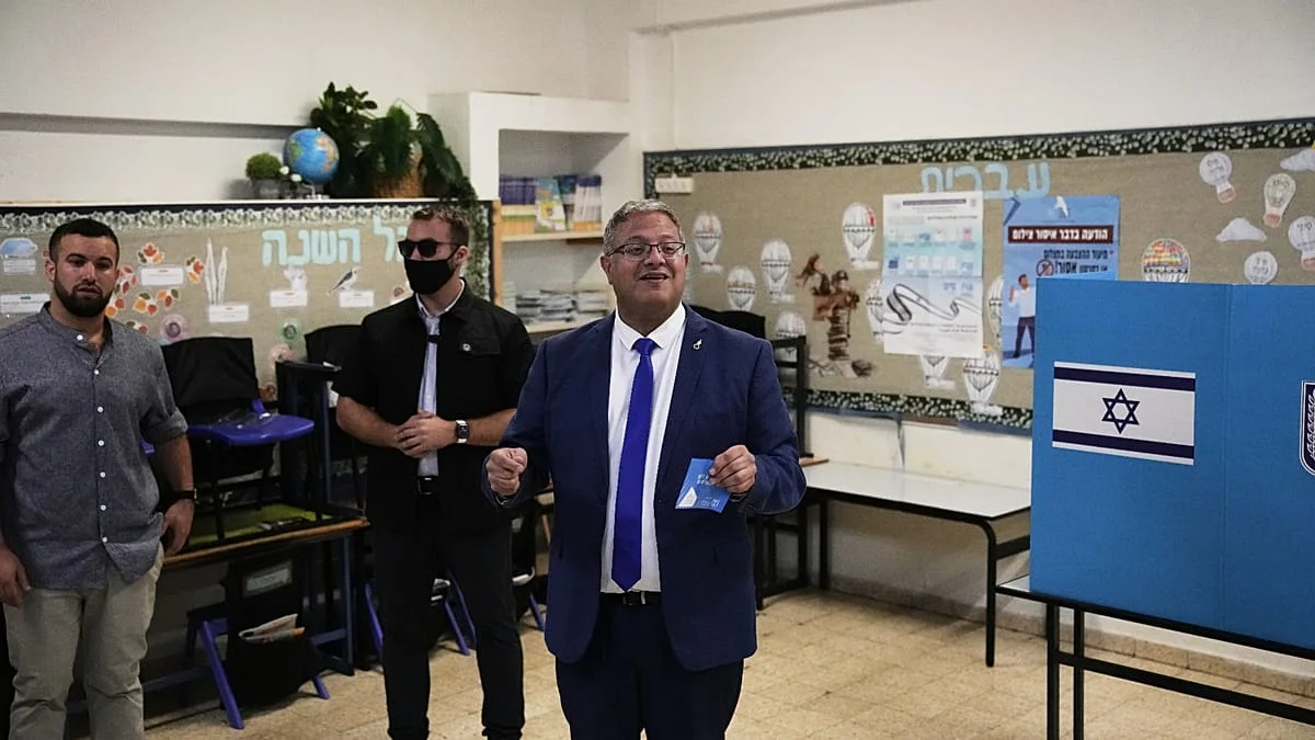 نتنياهو وآيزنكوت في حكومة إسرائيلية واحدة وبن غفير خارجها؟