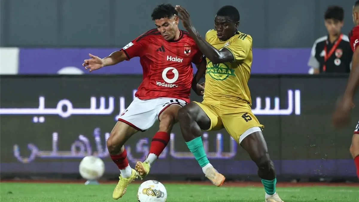 خبير تحكيمي يكشف الحالات المثيرة للجدل في مباراة الأهلي وكيتارا