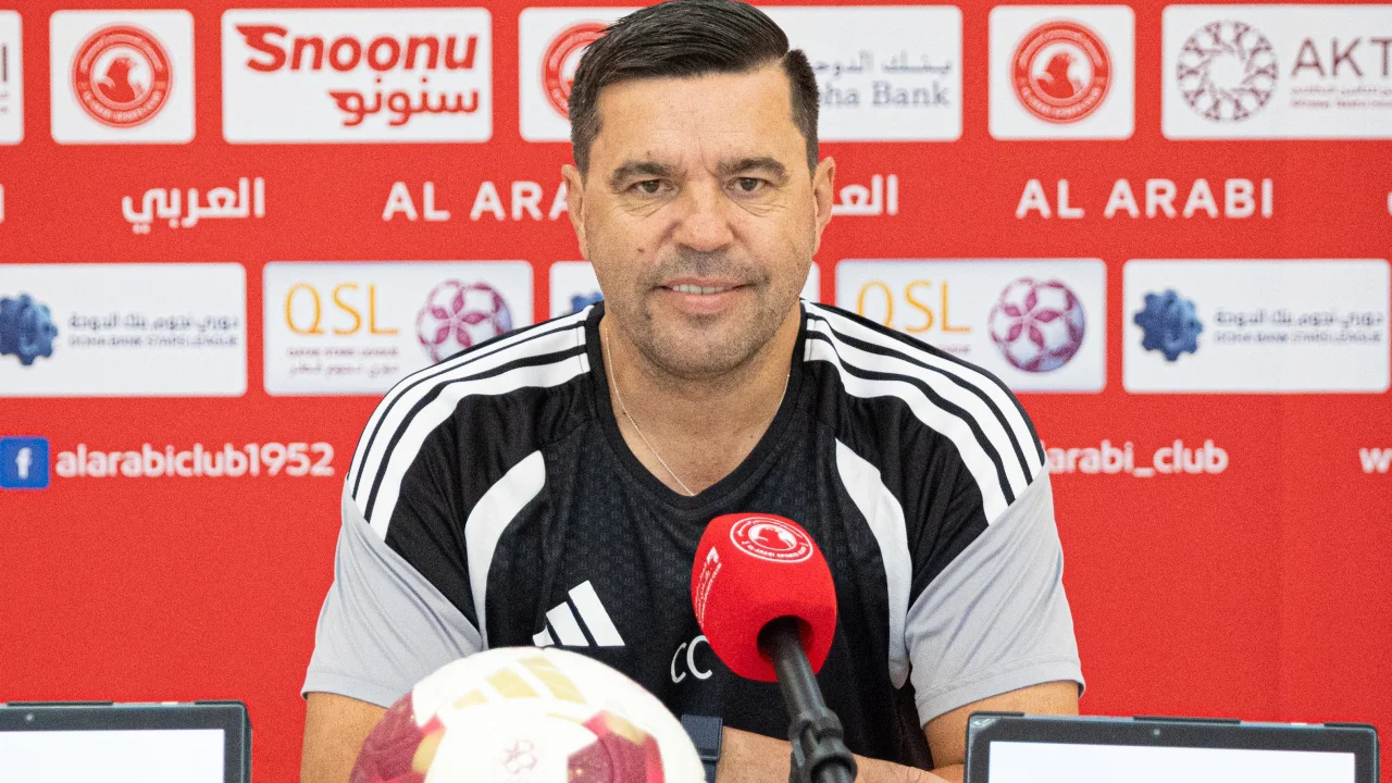 كوزمين يطالب العربي بالفوز على الريان في الدوري القطري