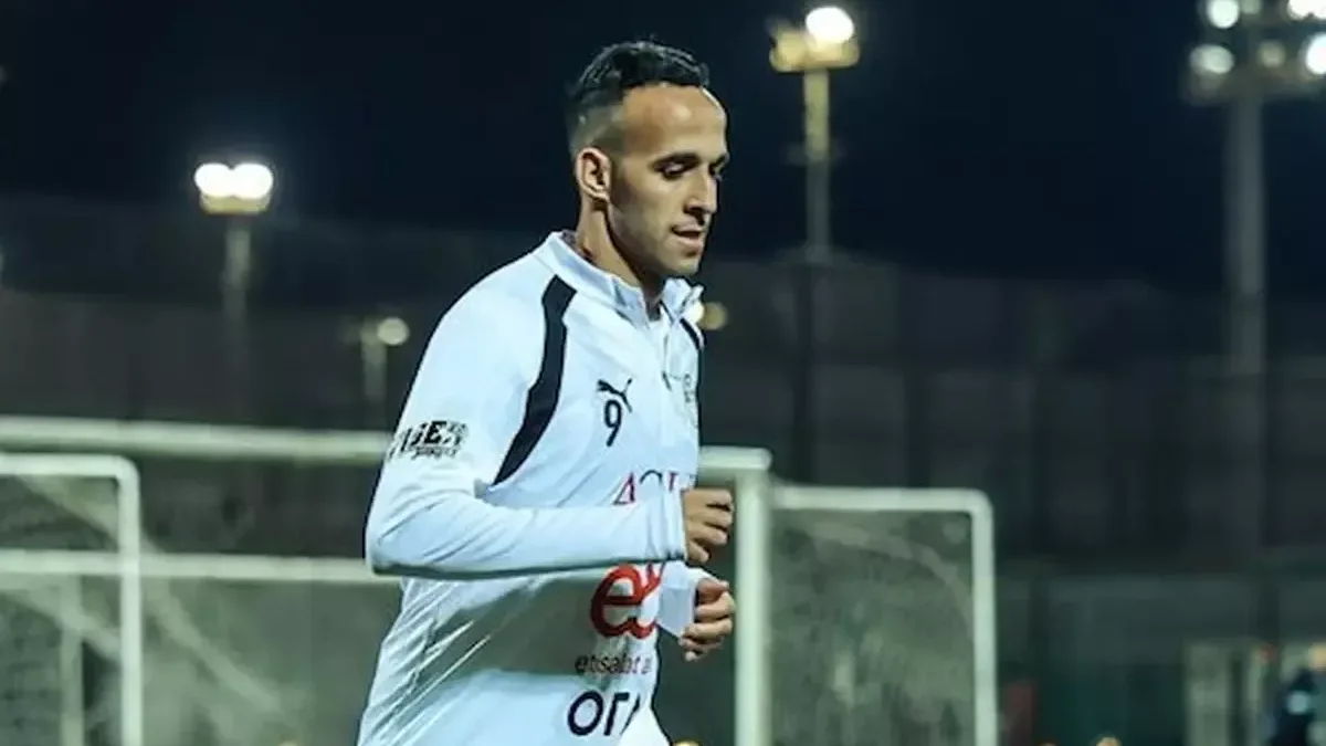 ناصر منسي ينتظم في تدريبات الزمالك الجماعية بعد التزامه بالعقوبة