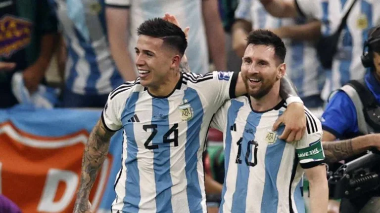 إنزو فرنانديز يكشف كواليس طرده في نهائي كأس العالم 2026 ويصفها بالكذب والافتراء