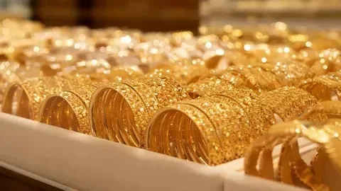 أسعار الذهب اليوم الإثنين في مصر.. عيار 21 يرتفع إلى 6330 جنيهاً