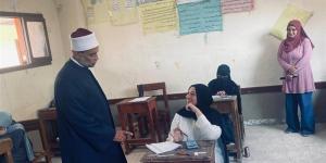 هدوء وانتظام بلجان امتحان الرياضيات التطبيقية لطلاب القسم العلمي بالثانوية الأزهرية بالدقهلية - المدينة برس