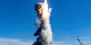 تجربة نادرة، الصين تطلق صاروخا باليستيا من غواصة نووية وتثير قلق العالم (فيديو) - المدينة برس