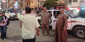 حملة مكبرة لرفع إشغالات المقاهي والمحال التجارية في مدينة أبنوب بأسيوط - المدينة برس
