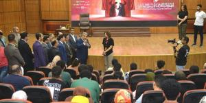 محافظ الدقهلية يشهد ورشة التمثيل ضمن المهرجان القومي للمسرح المصري - المدينة برس