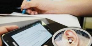 الغش في لجان الثانوية العامة "هاي تك".. سماعات ذكية في المراوح والعملات والأحزمة.. قنا والفيوم والقليوبية يتصدرون المشهد.. وخبير تربوي: سرقة لحقوق المجتهدين - المدينة برس