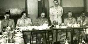 وزير الدفاع يتقدم الجنازة العسكرية للفريق السيد حمدي قائد قوات الدفاع الجوي الأسبق - المدينة برس