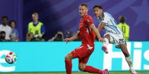 لاعب سويسرا: ما حدث أمام الأرجنتين كارثة تحكيمية - المدينة برس