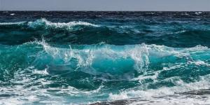 شبورة وأمواج وسحب منخفضة، الأرصاد تعلن حالة الطقس ودرجات الحرارة غدا - المدينة برس