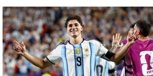 فيفا يفاجئ نجم الأرجنتين قبل نهائي كأس العالم (فيديو) - المدينة برس