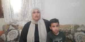 صرخة أم من الإسماعيلية: ابني مريض ضمور عضلات ويحتاج حقنة بـ 150 مليون جنيه (فيديو) - المدينة برس