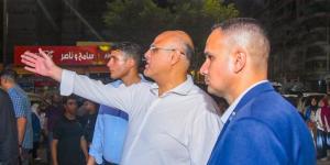 محافظ الإسكندرية يقود حملة بشارع جمال عبد الناصر لاستعادة الانضباط وإزالة المخالفات - المدينة برس