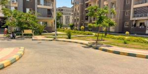وزيرة الإسكان تتابع تنفيذ عدد من المشروعات بالعاشر من رمضان وحدائق العاشر - المدينة برس