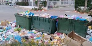 تراكم النفايات يؤرق سكان طنجة .. ويضع مجلس المدينة تحت الضغط - بوابة المدينة برس