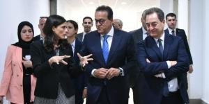 وزير الصحة يتسلم شحنة مساعدات طبية فرنسية جديدة دعمًا للجرحى الفلسطينيين - المدينة برس