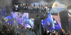 الآلاف في استقبال المنتخب الأرجنتيني من دون ميسي - بوابة المدينة برس