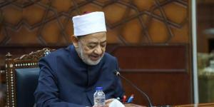 حقيقة فيديو شيخ الأزهر المروج لعلاج المفاصل، شومان: مولد بالذكاء الاصطناعي - المدينة برس