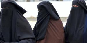 هل صلاة المرأة بالنقاب جائزة؟ الإفتاء تكشف الحكم الشرعي - المدينة برس
