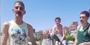 أمام قبر أمه.. حمادة الجن يهدد خصمه: "هدفنك جنبها".. مسجل يثأر لأبناء أخته ويهين حرمة الموتى - المدينة برس