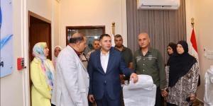 محافظ دمياط يتفقد مركز سيطرة الشبكة الوطنية بشركة مياه الشرب والصرف الصحي - المدينة برس