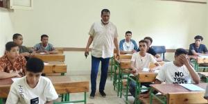 تعليم أسيوط: متابعات مستمرة لامتحانات الشهادة الإعدادية في يومها الثاني - المدينة برس