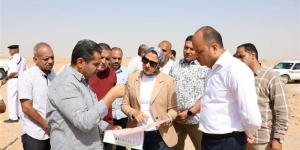 محافظ الوادي الجديد تتفقد أعمال تطوير منطقة الجذب السكاني بأبوطرطور - المدينة برس