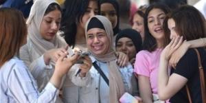 عدد الناجحين في الثانوية العامة 2026، الأرقام الكاملة بالنظامين الجديد والقديم - المدينة برس