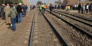 تفاصيل الساعات الأخيرة في حياة أربعيني عثر عليه متوفيا أعلى شريط السكة الحديد بالشرقية - المدينة برس