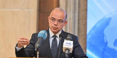 لخفض تكاليف النقل والتجارة، وزير الاستثمار يشهد توقيع اتفاقية الضمان بين الغرف التجارية والجمارك - المدينة برس