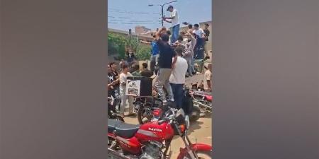الدي جي والرقص يشعلان احتفالات طلاب الثانوية العامة بانتهاء ماراثون الامتحانات في بنها (فيديو) - المدينة برس