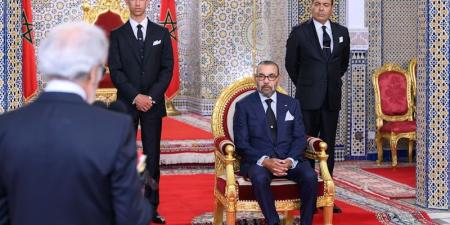 الملك يستقبل والي بنك المغرب - بوابة المدينة برس
