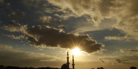 موعد أذان الفجر اليوم الإثنين 20 - 7 - 2026 في القاهرة والمحافظات - المدينة برس