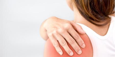أسباب وأعراض الكتف المتجمد وطرق العلاج - المدينة برس